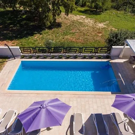 בית נופש Sanchi Comfortable Holiday