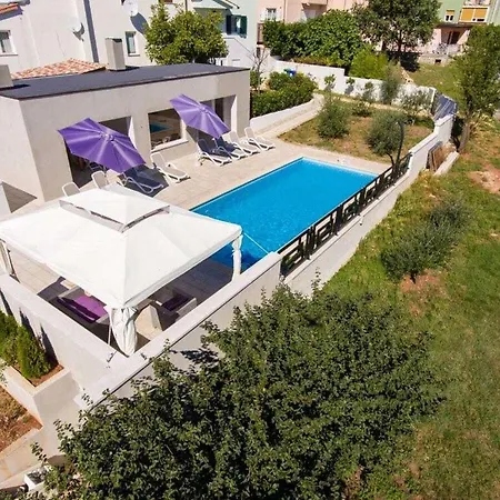 Sanchi Comfortable Holiday Labin (Istria)